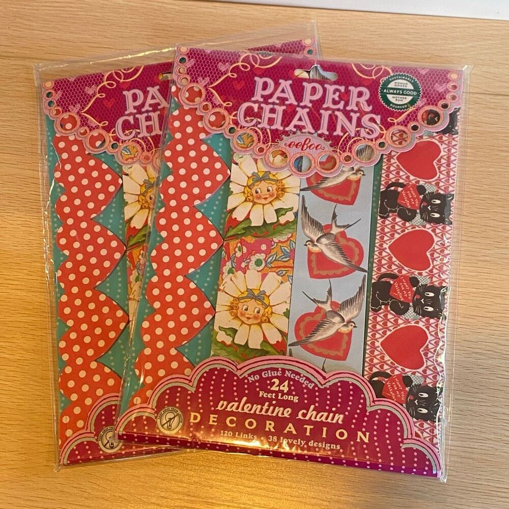 eeBoo Valentine Paper Chain 240 links Ephemera Vintage Style 2 Packs 48’